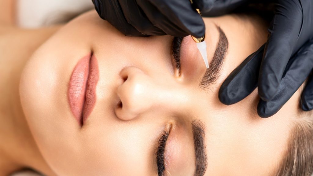 Hair-stroke Eyebrows